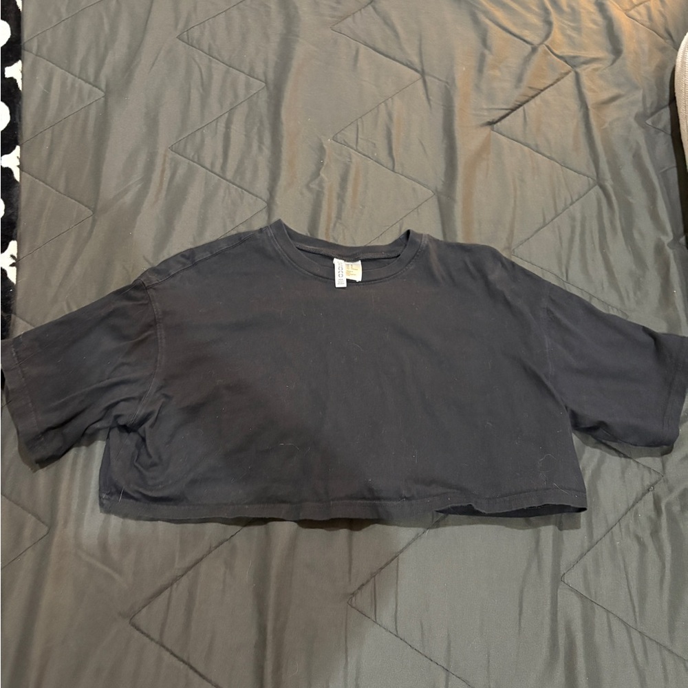 divided black crop top